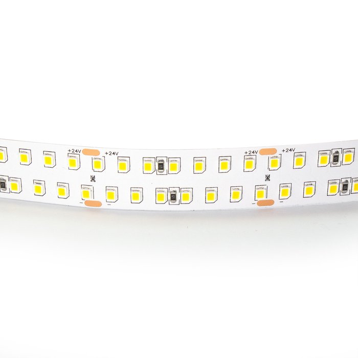 Лента LIGHTSTAR LED 24V 30W 280leds/M 3000LM/M 4000K IP20 1шт = 5м Лента LIGHTSTAR LED 24V 30W 280leds/M 3000LM/M 4000K IP20 1шт = 5м