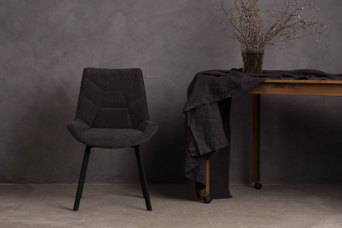 Стул Atria темно-серого цвета с черными ножками - лучшие Обеденные стулья в INMYROOM