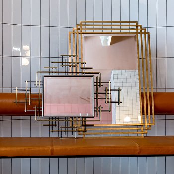 Настенное зеркало Брюгге бронзово-серого цвета - лучшие Настенные зеркала в INMYROOM