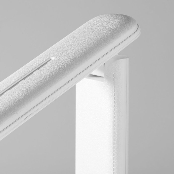 Настольный светодиодный светильник Brava белый TL90530 - лучшие Рабочие лампы в INMYROOM