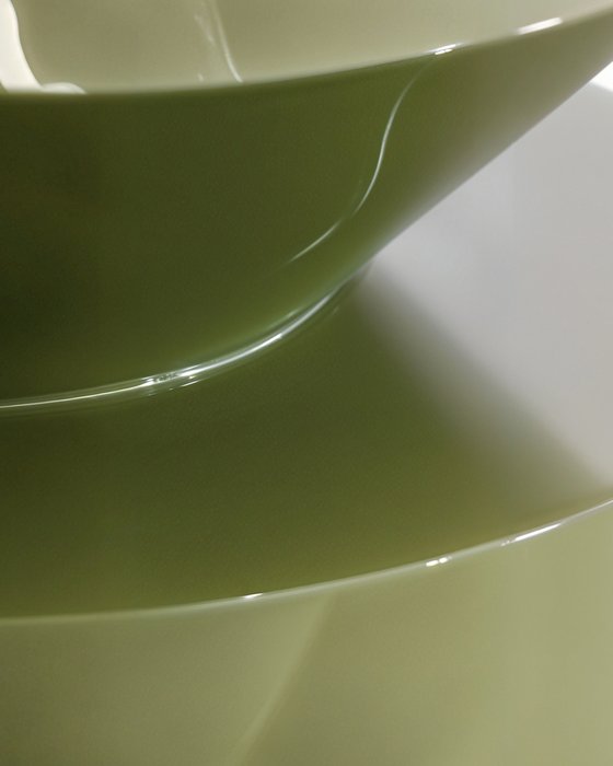 Приставной столик Сигет светло-зеленого цвета - лучшие Сервировочные столики в INMYROOM