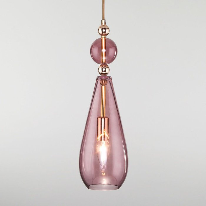 Подвесной светильник со стеклянным плафоном розового цвета - купить Подвесные люстры по цене 6900.0