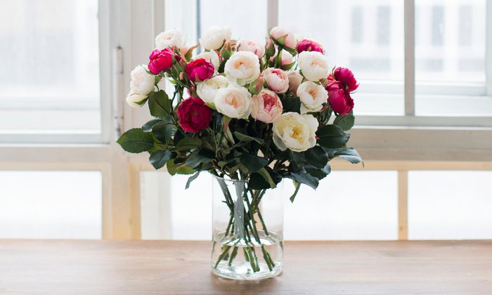 Композиция из искусственных цветов - Кустовые розы Лотте