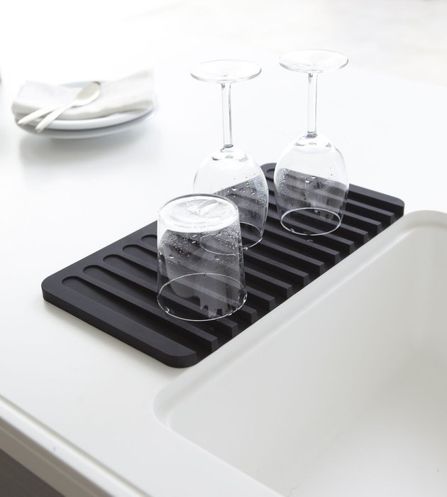 Подставка для сушки посуды Flow черного цвета - лучшие Аксессуары для кухни в INMYROOM