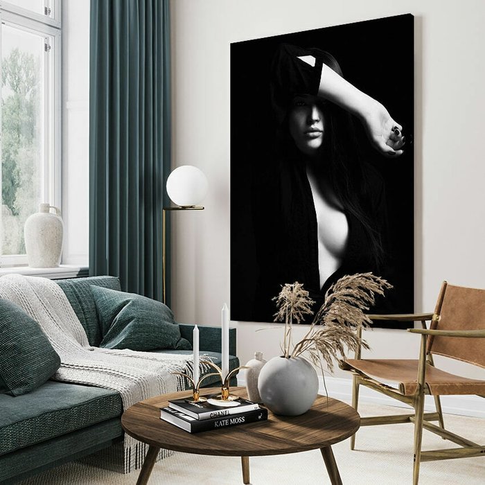 Картина на холсте Девушка в черном 50х70 см - купить Картины по цене 5990.0
