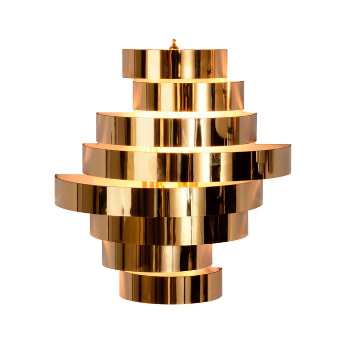 Настенный светильник из металла золотого цвета