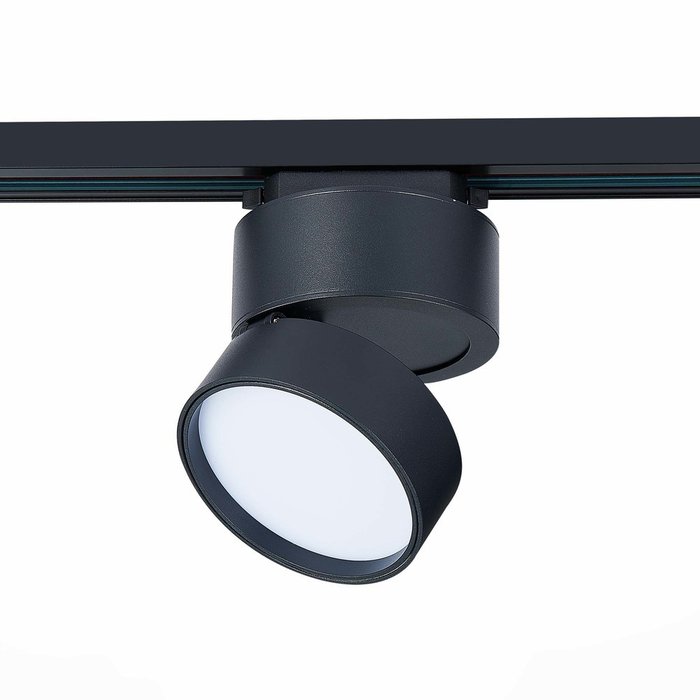 Светильник трековый Luminaire черного цвета - купить Трековые светильники по цене 5180.0