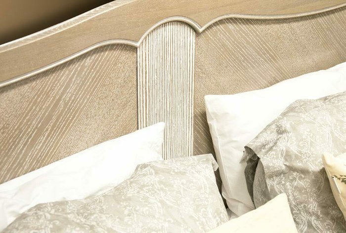 Кровать Katrin 160x200 цвета жемчужный дуб без основания - купить Кровати для спальни по цене 78390.0