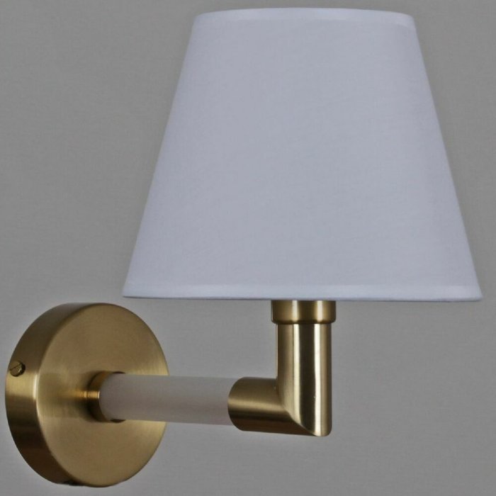 Бра IL0501-1W-79 BRASS (ткань, цвет белый) - лучшие Бра и настенные светильники в INMYROOM
