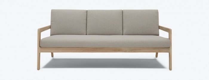 Диван серого цвета с деревянным основанием  - лучшие Прямые диваны в INMYROOM