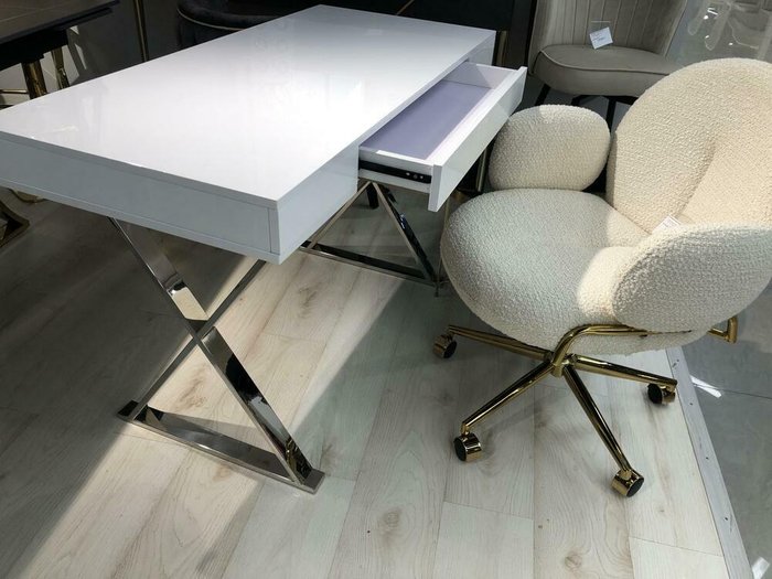 Письменный стол Рокки белого цвета - купить Письменные столы по цене 28900.0