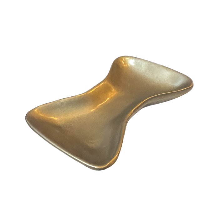 Блюдо декоративное золотого цвета