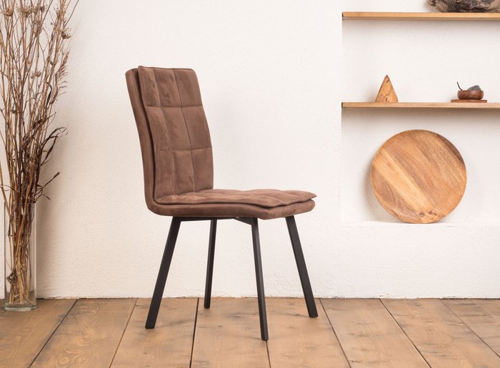 Стул Taurus коричневого цвета с черными ножками - лучшие Обеденные стулья в INMYROOM