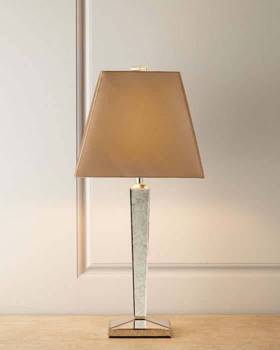 Настольная лампа Кортни с коричневым абажуром - лучшие Настольные лампы в INMYROOM