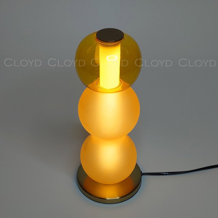 Настольная лампа Cloyd SUPERNOVA-C T1 / выс. 30 см - латунь Настольная лампа Cloyd SUPERNOVA-C T1 / выс. 30 см - латунь