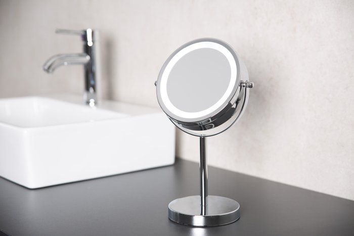 Зеркало косметическое настольное Daisy цвета хром - купить Настольные зеркала по цене 3886.0