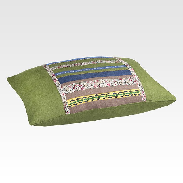 Подушка Sarjust - лучшие Декоративные подушки в INMYROOM