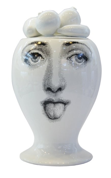 Декоративная ваза с крышкой Raccolto White - купить Вазы  по цене 19860.0