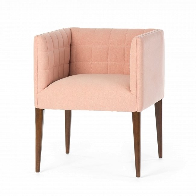 Кресло Penelope Dining Chair с ножками из массива березы Кресло Penelope Dining Chair с ножками из массива березы