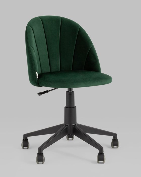 Кресло компьютерное Логан зеленого цвета - купить Офисные кресла по цене 6990.0