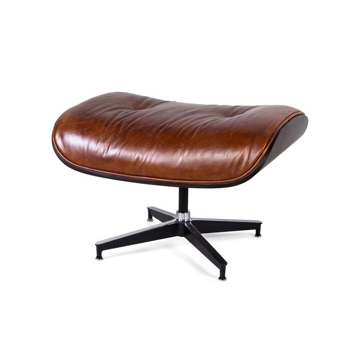 Кресло Perhonen коричневого цвета - купить Интерьерные кресла по цене 120658.0