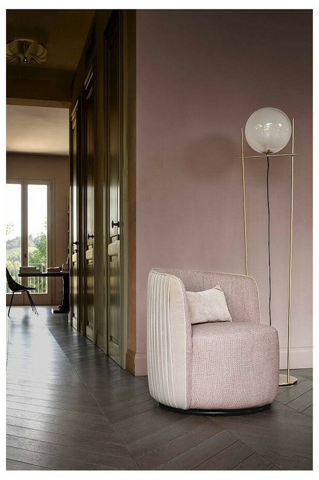Кресло Chloe розового цвета - лучшие Интерьерные кресла в INMYROOM