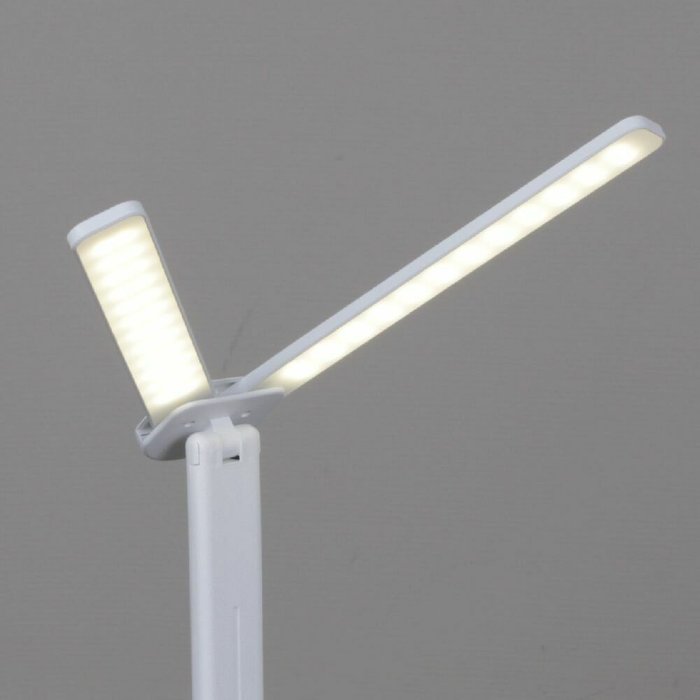 Настольная лампа 00618-0.7-02 WT (пластик, цвет белый) - лучшие Рабочие лампы в INMYROOM