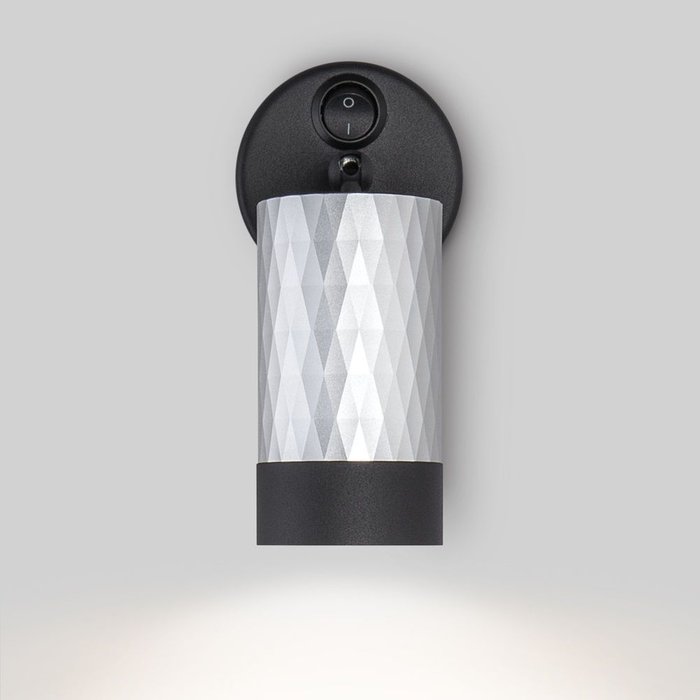 Настенный светильник с выключателем 20088/1 черный/серебро Mizar - купить Накладные споты по цене 1620.0