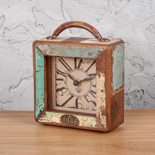 Часы настольные из антикварного дерева - купить Часы по цене 3500.0