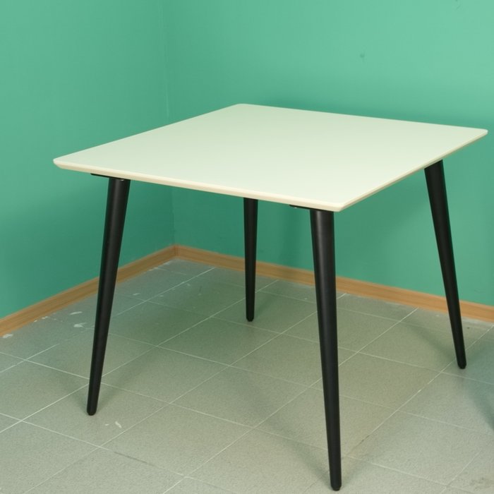 Обеденный стол Монте М молочно-черного цвета - купить Обеденные столы по цене 20900.0