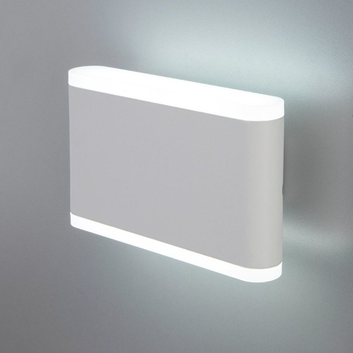 Настенный светодиодный светильник Cover белого цвета - купить Настенные уличные светильники по цене 3280.0