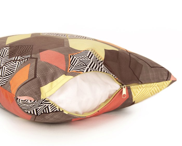 Декоративная подушка Geometry brown с геометрическим рисунком - купить Декоративные подушки по цене 649.0