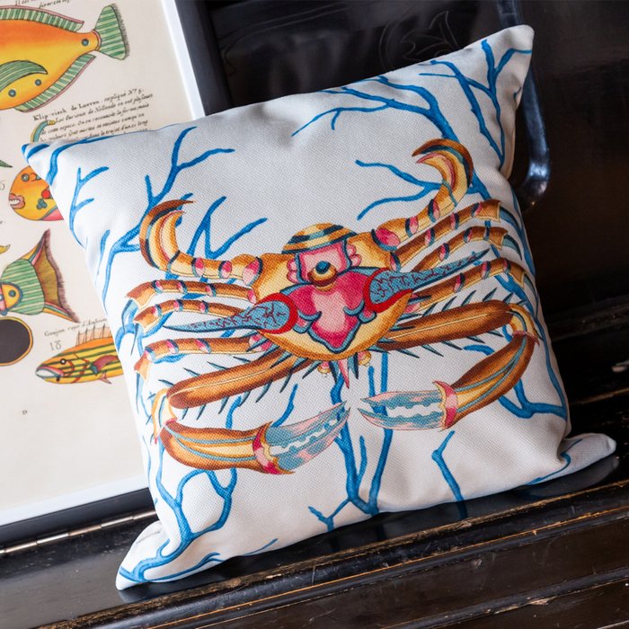 Декоративная подушка Фантастика подводного мира версия 1 сине-голубого цвета - купить Декоративные подушки по цене 2000.0