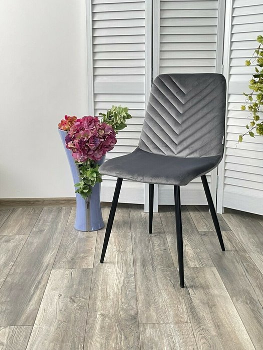 Стул Duke серого цвета - лучшие Обеденные стулья в INMYROOM