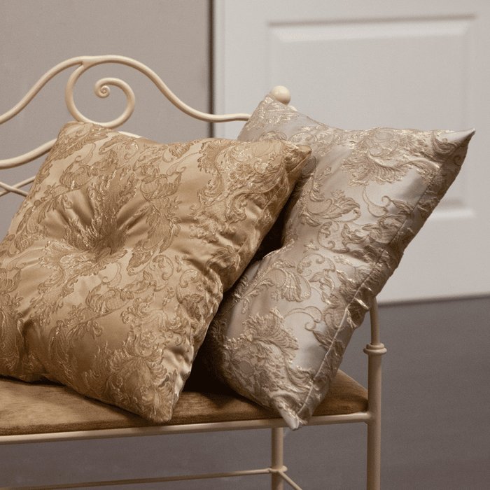 Подушка декоративная Каледония коричнево-бежевого цвета - купить Декоративные подушки по цене 2700.0