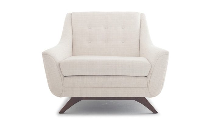 Кресло белого цвета на деревянных ножках - купить Интерьерные кресла по цене 51100.0