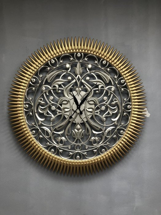 Настенные часы Flores цвета золота и серебра - купить Часы по цене 64500.0
