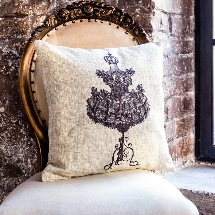 Декоративная подушка «Старинная гравюра», версия 24 - лучшие Декоративные подушки в INMYROOM