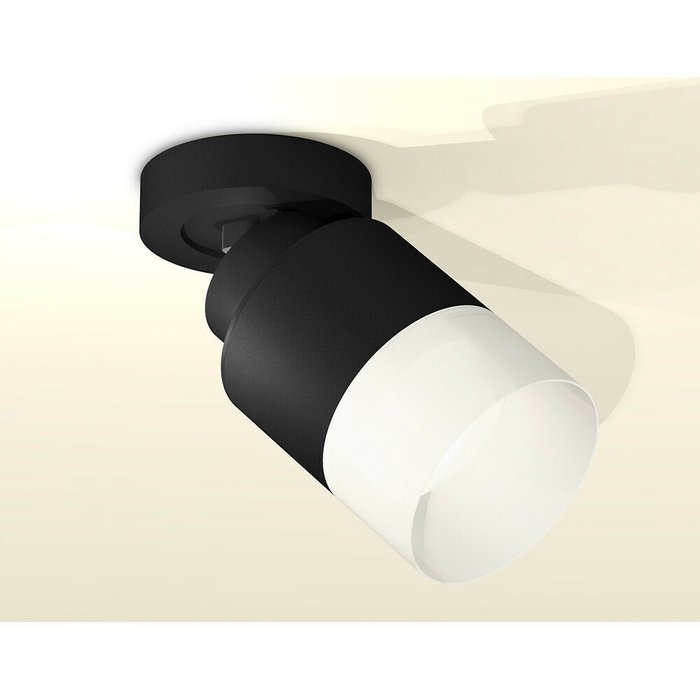 Светильник точечный Ambrella Techno Spot XM8111002 - купить Накладные споты по цене 8155.0