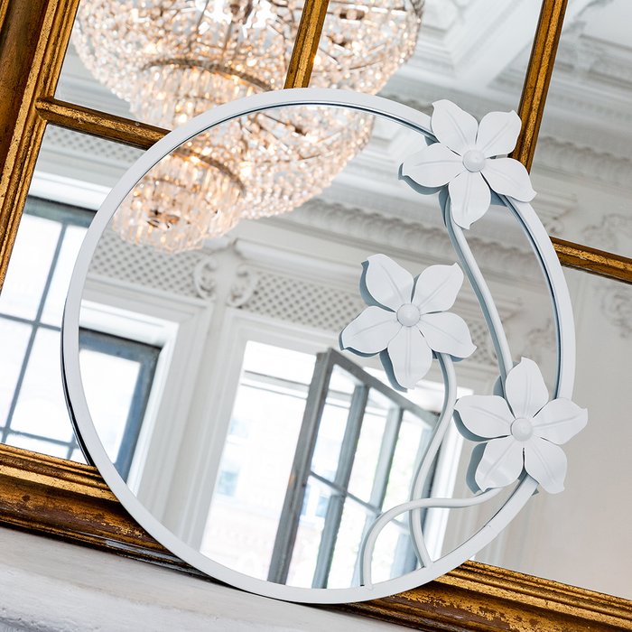 Настенное зеркало«Эфрусси Уайт белого цвета - купить Настенные зеркала по цене 7900.0