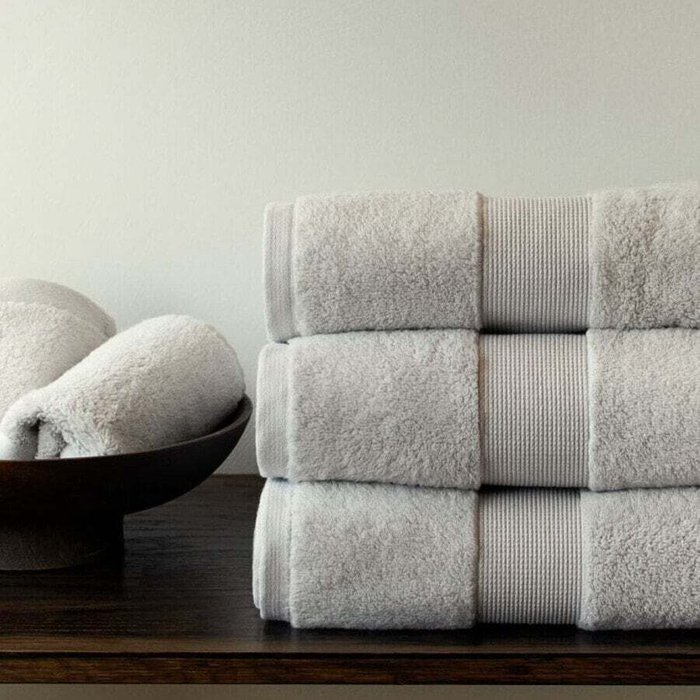 Полотенце банное из мягкой махровой ткани