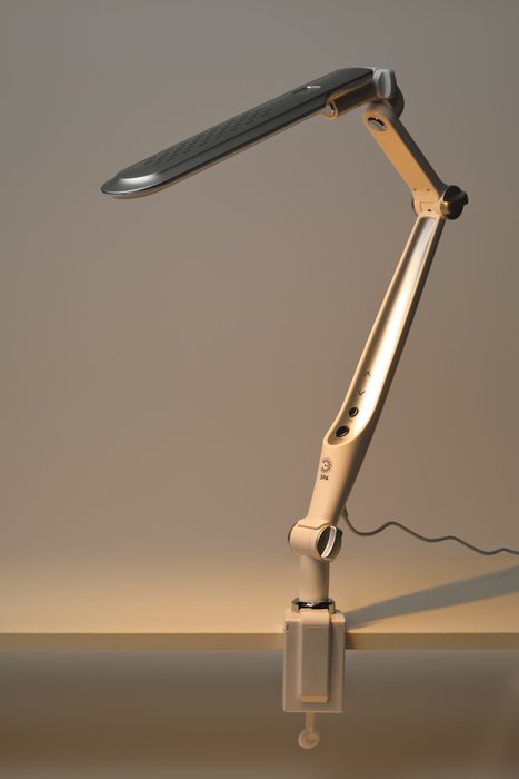 Настольная лампа NLED-496 Б0052768 (пластик, цвет серебро) - лучшие Рабочие лампы в INMYROOM