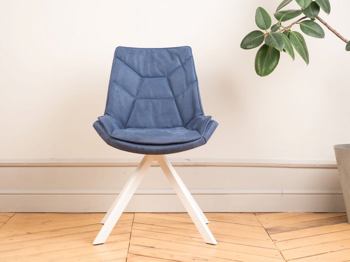 Стул Atlas синего цвета - купить Обеденные стулья по цене 9390.0