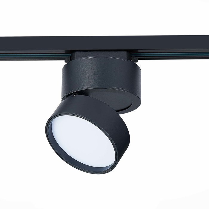 Светильник трековый Luminaire черного цвета - купить Трековые светильники по цене 5180.0