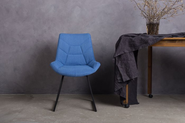 Стул Navi синего цвета с черными ножками - лучшие Обеденные стулья в INMYROOM