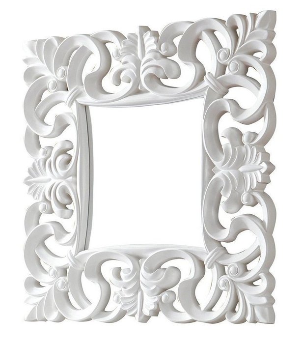 Настенное зеркало в раме белого цвета