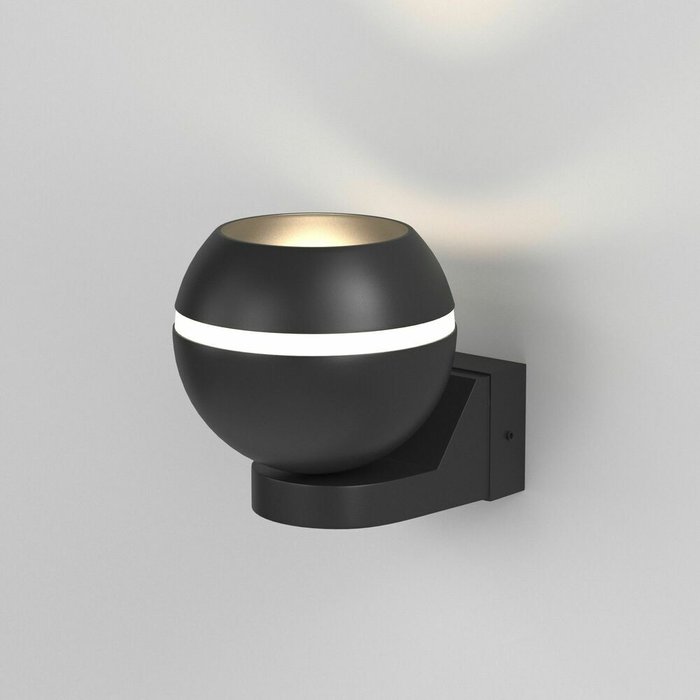 Настенный светильник Cosmo черного цвета - купить Бра и настенные светильники по цене 2300.0