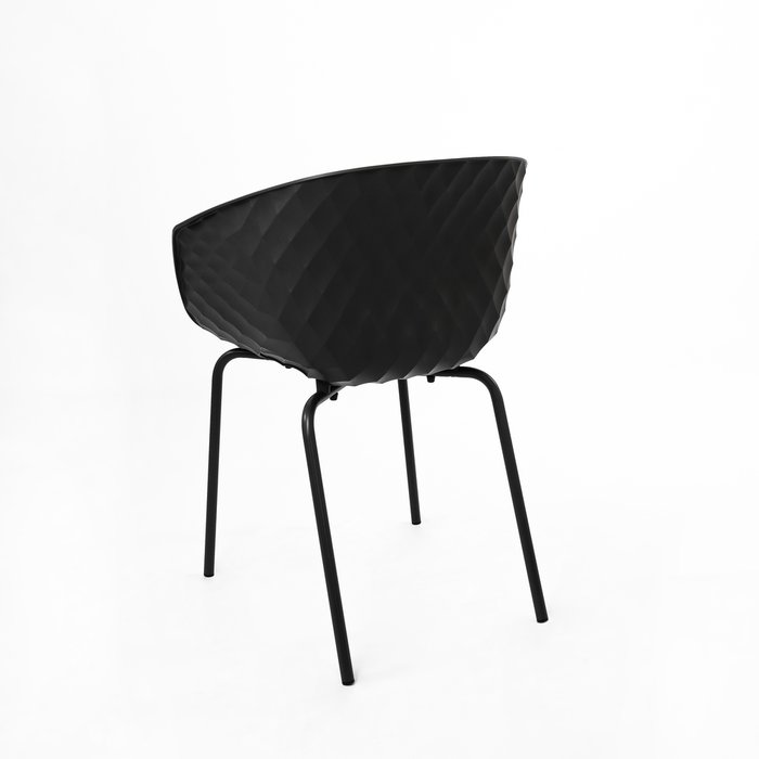 Кресло Uni-Ka черного цвета - лучшие Обеденные стулья в INMYROOM