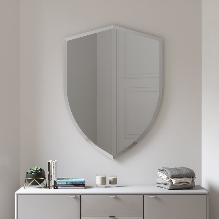 Зеркало настенное Shield в форме щита - купить Настенные зеркала по цене 9800.0