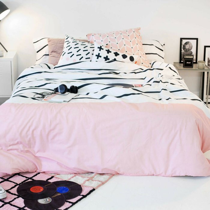 Пододеяльник Blanc Blush 155х220 бело-розового цвета - лучшие Пододеяльники в INMYROOM